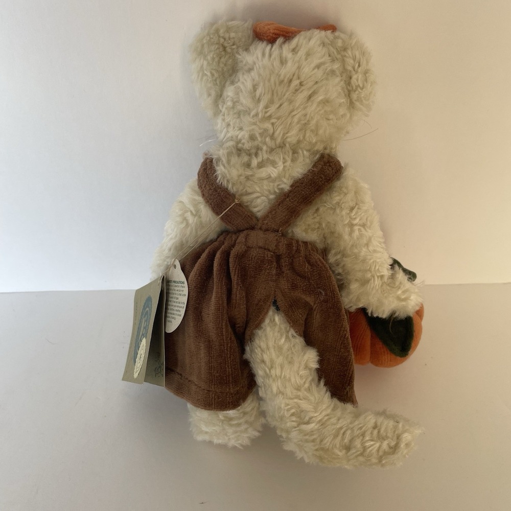 Boyds Bears Felina B. Catterwall 8" Bear with Pumpkin J.B. Bean & Associates NWT - Picture 2 of 12